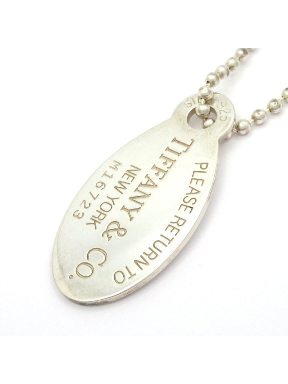 Tiffany & Co Necklace Return to Tiffany Oval Silver